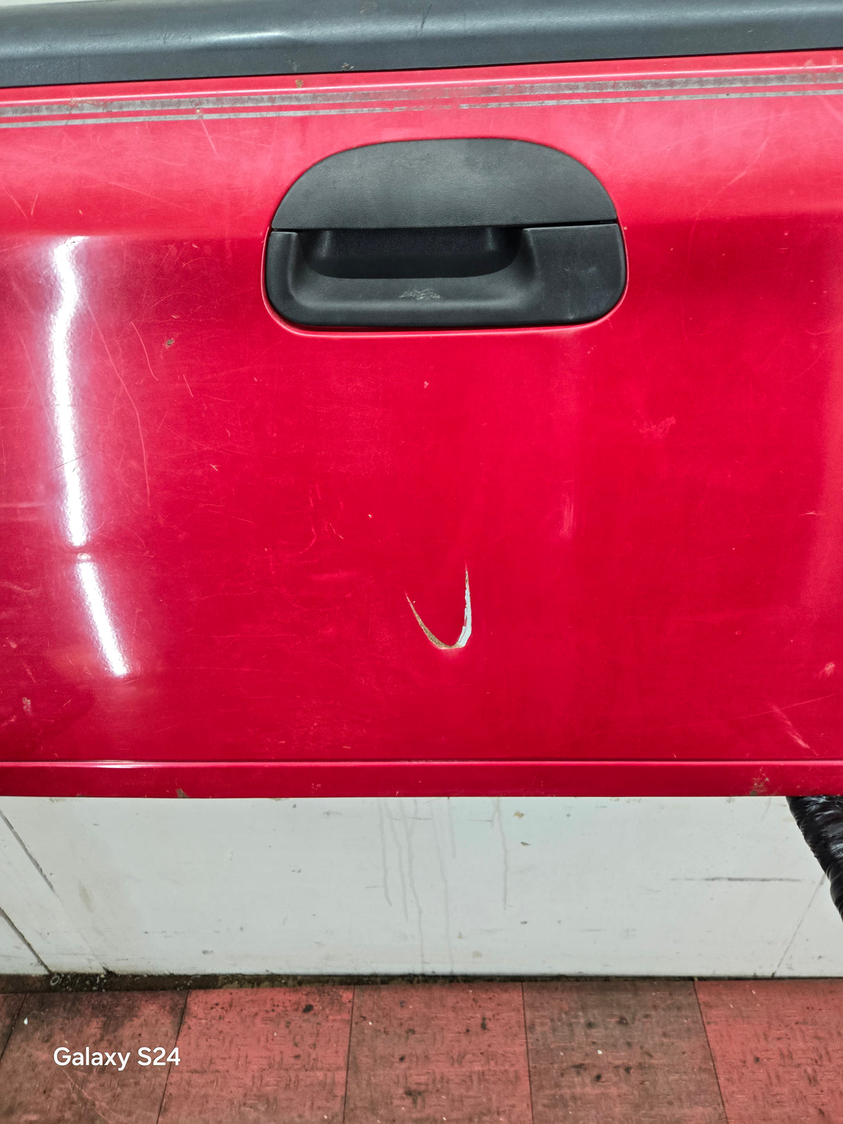 1997-2003 F150 / 1999-2007 Ford F250 F350 F450 F550 Super Duty Tailgate