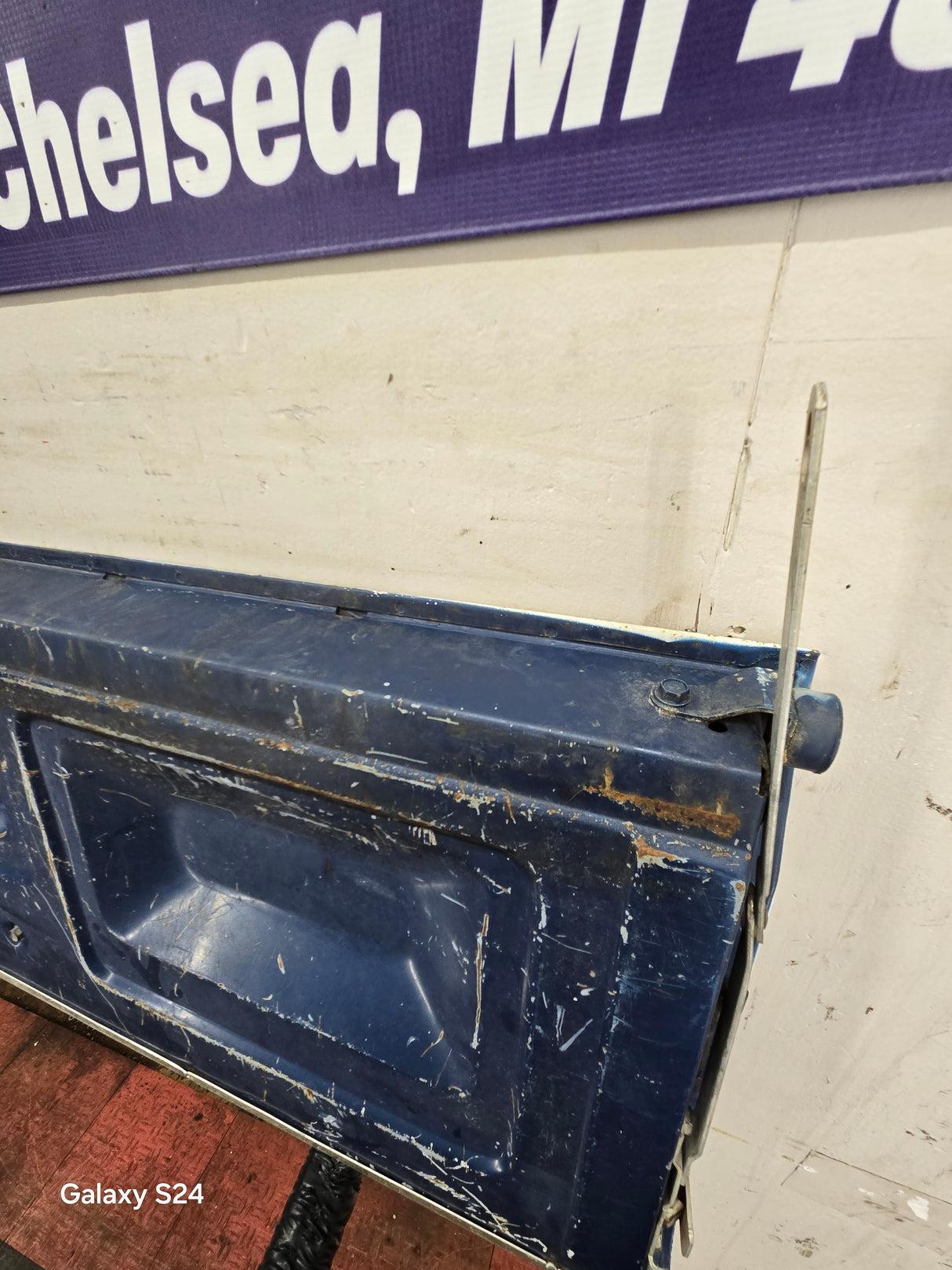 1981-1993 Chevrolet S10 S15 GMC Sonoma Tailgate