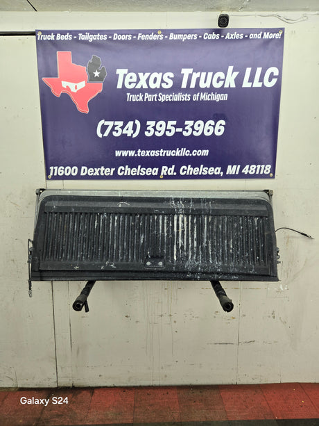 2007-2013 Chevrolet Silverado / GMC Sierra 1500 2500 3500 HD Tailgate