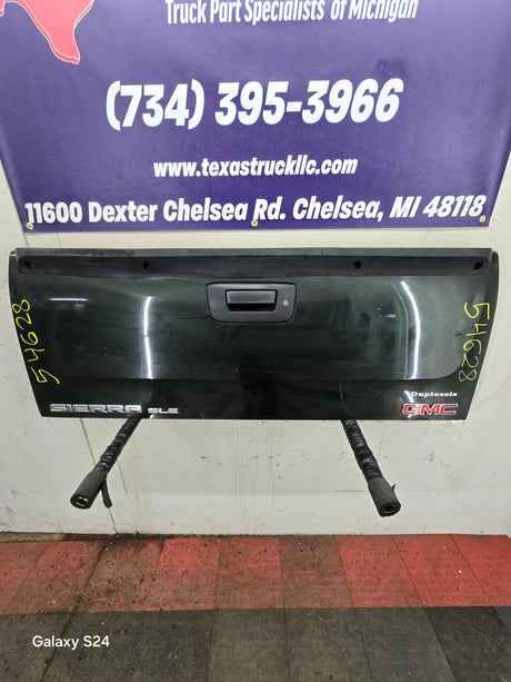 2007-2013 Chevrolet Silverado / GMC Sierra 1500 2500 3500 HD Tailgate