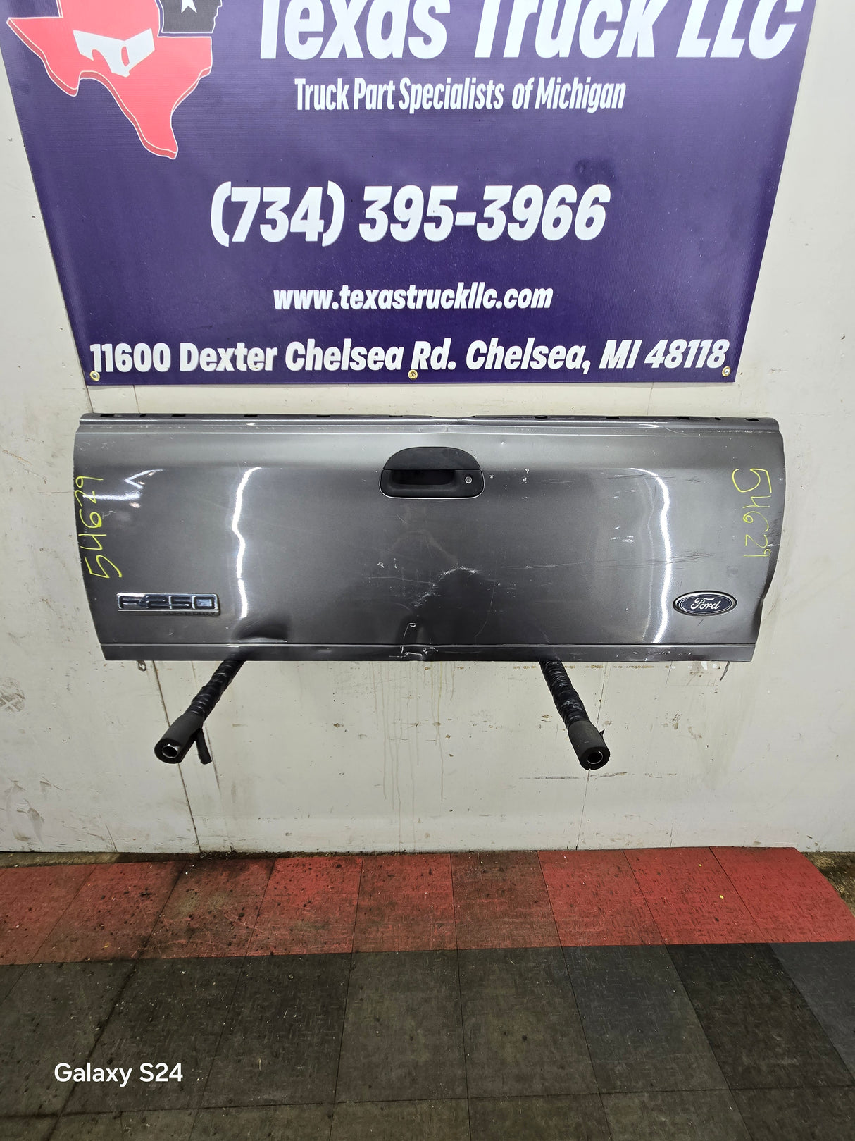 1997-2003 F150 / 1999-2007 Ford Super Duty Tailgate F250 F350 F450 F550