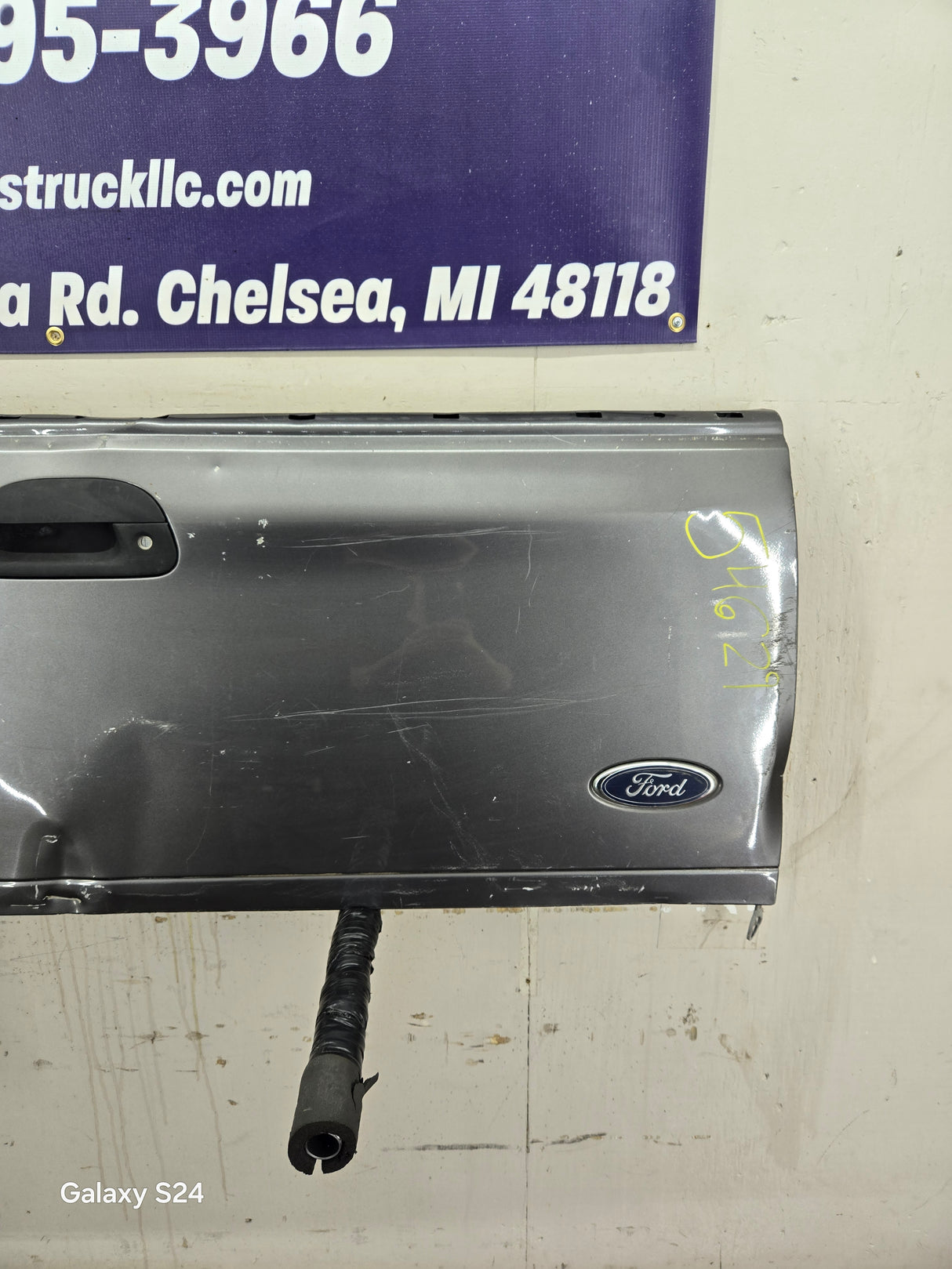 1997-2003 F150 / 1999-2007 Ford Super Duty Tailgate F250 F350 F450 F550