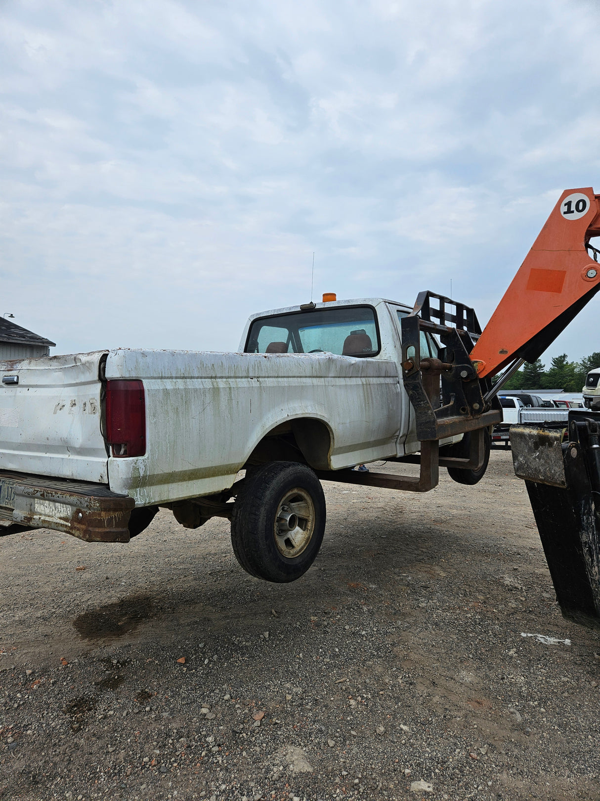 1993 Ford F150 Regular Cab 8' Long Bed OBS - FULL PART OUT
