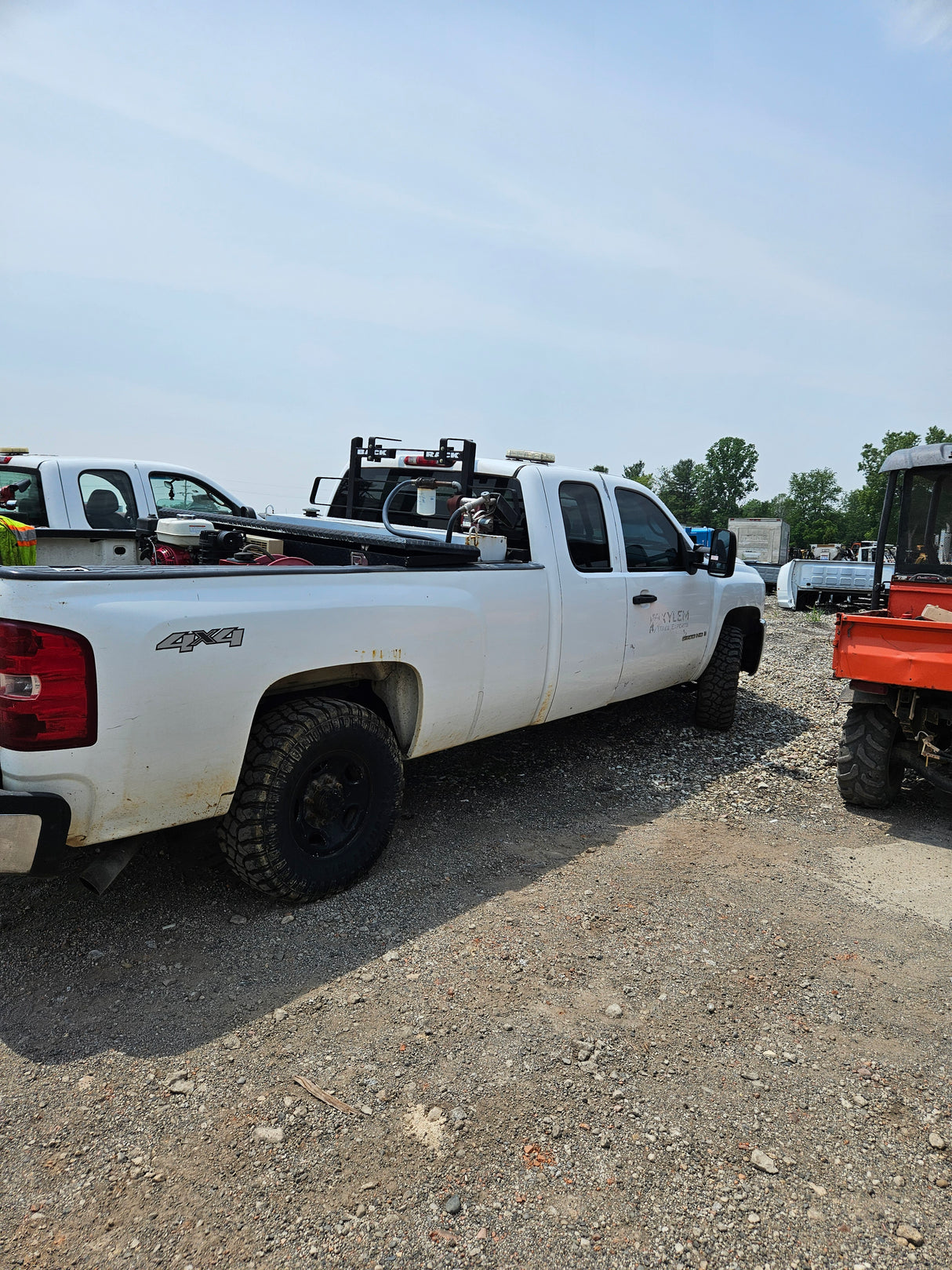 2008 Chevrolet Silverado 2500HD Extended Cab 4 door Long Bed 8' - FULL PART OUT