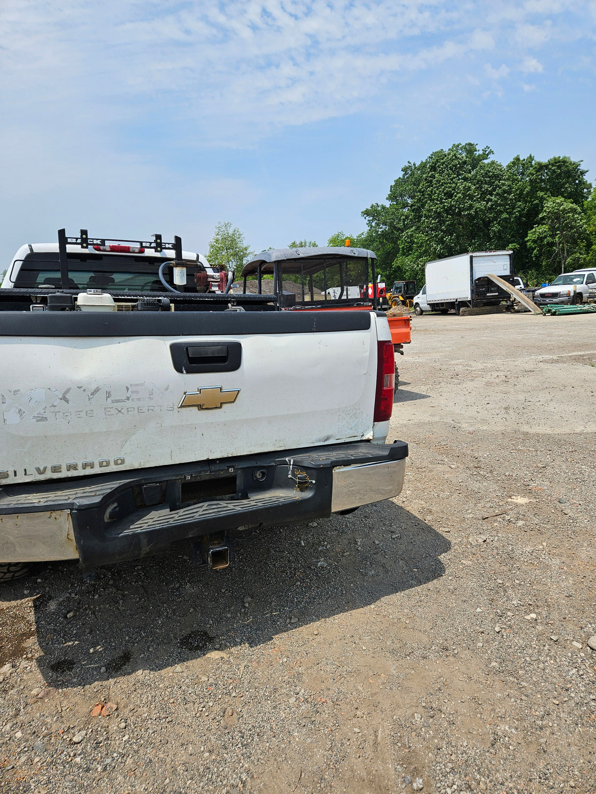 2008 Chevrolet Silverado 2500HD Extended Cab 4 door Long Bed 8' - FULL PART OUT