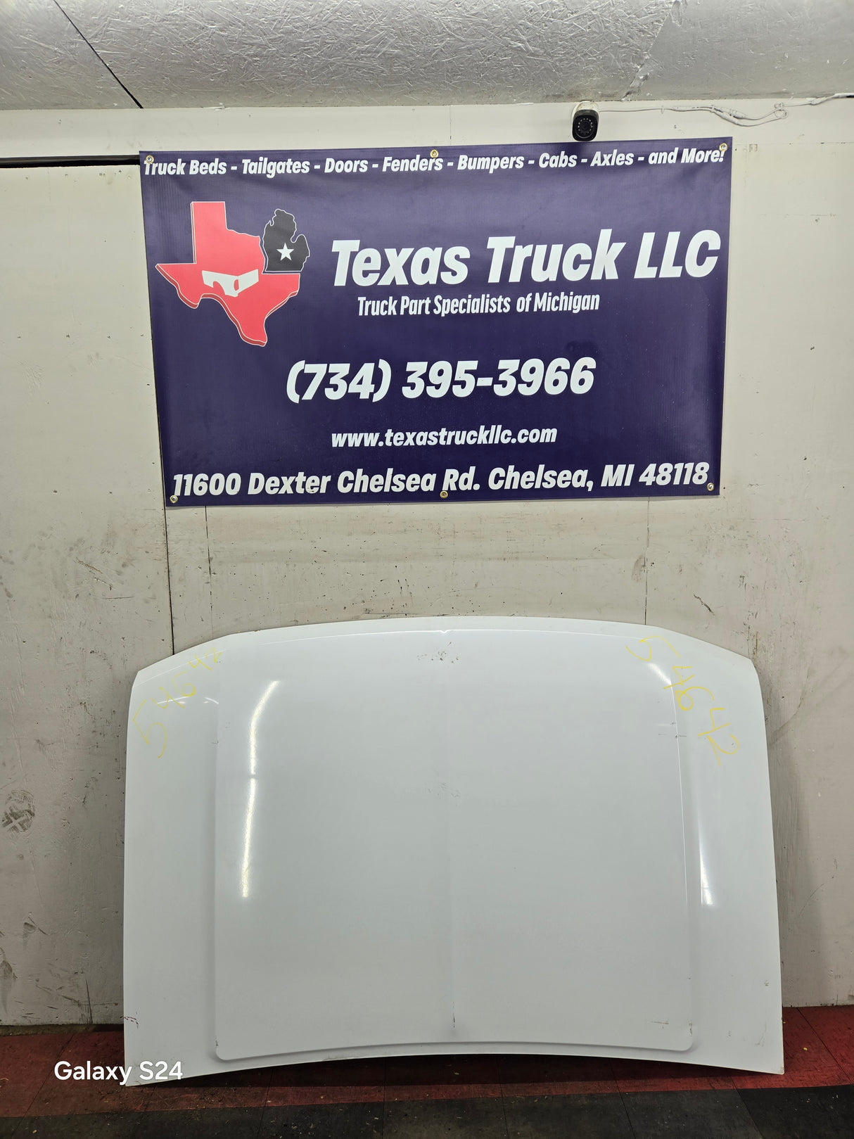 1992-1997 OBS Ford F Series F250 F350 F450 F550 Hood