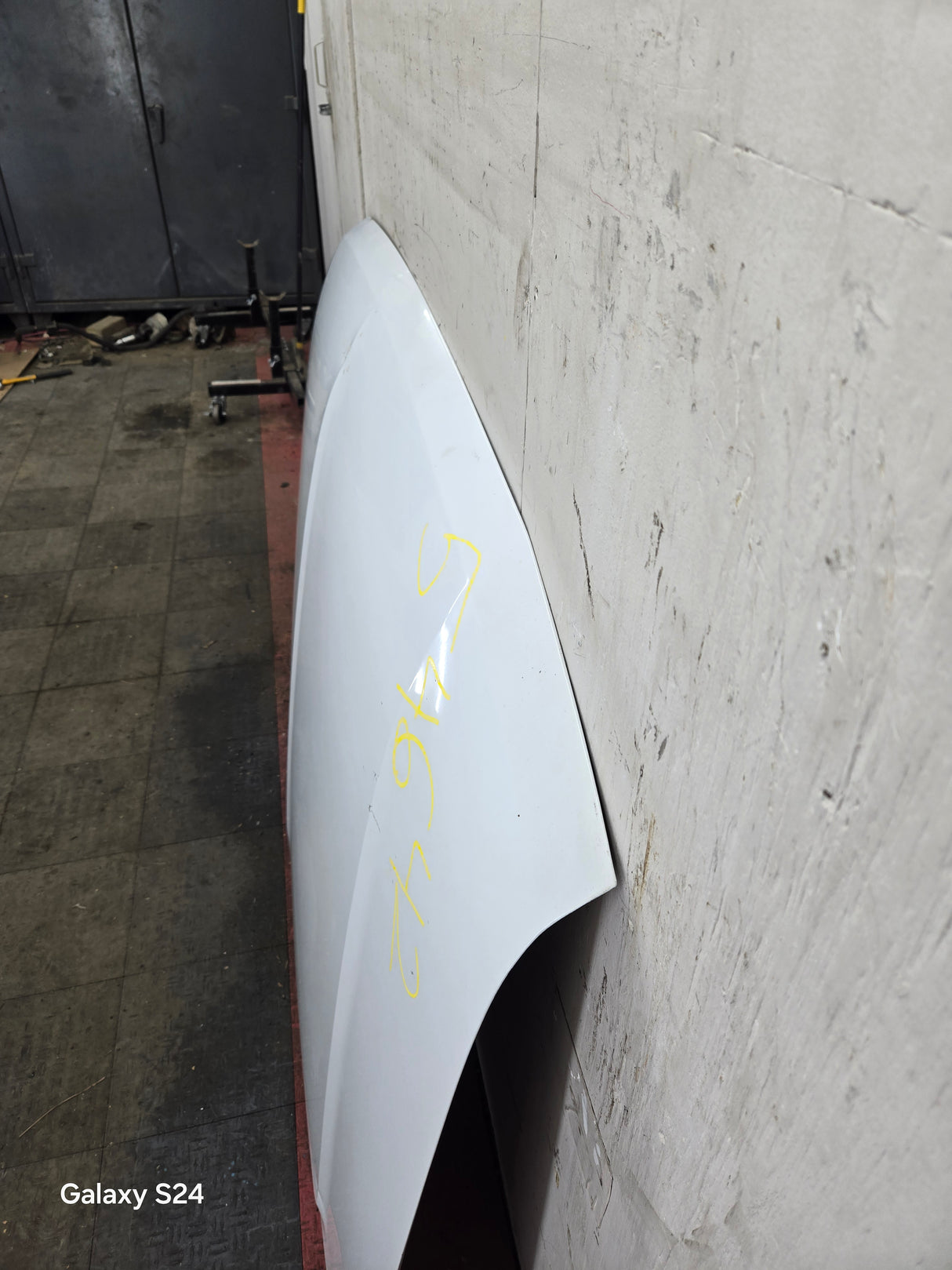 1992-1997 OBS Ford F Series F250 F350 F450 F550 Hood