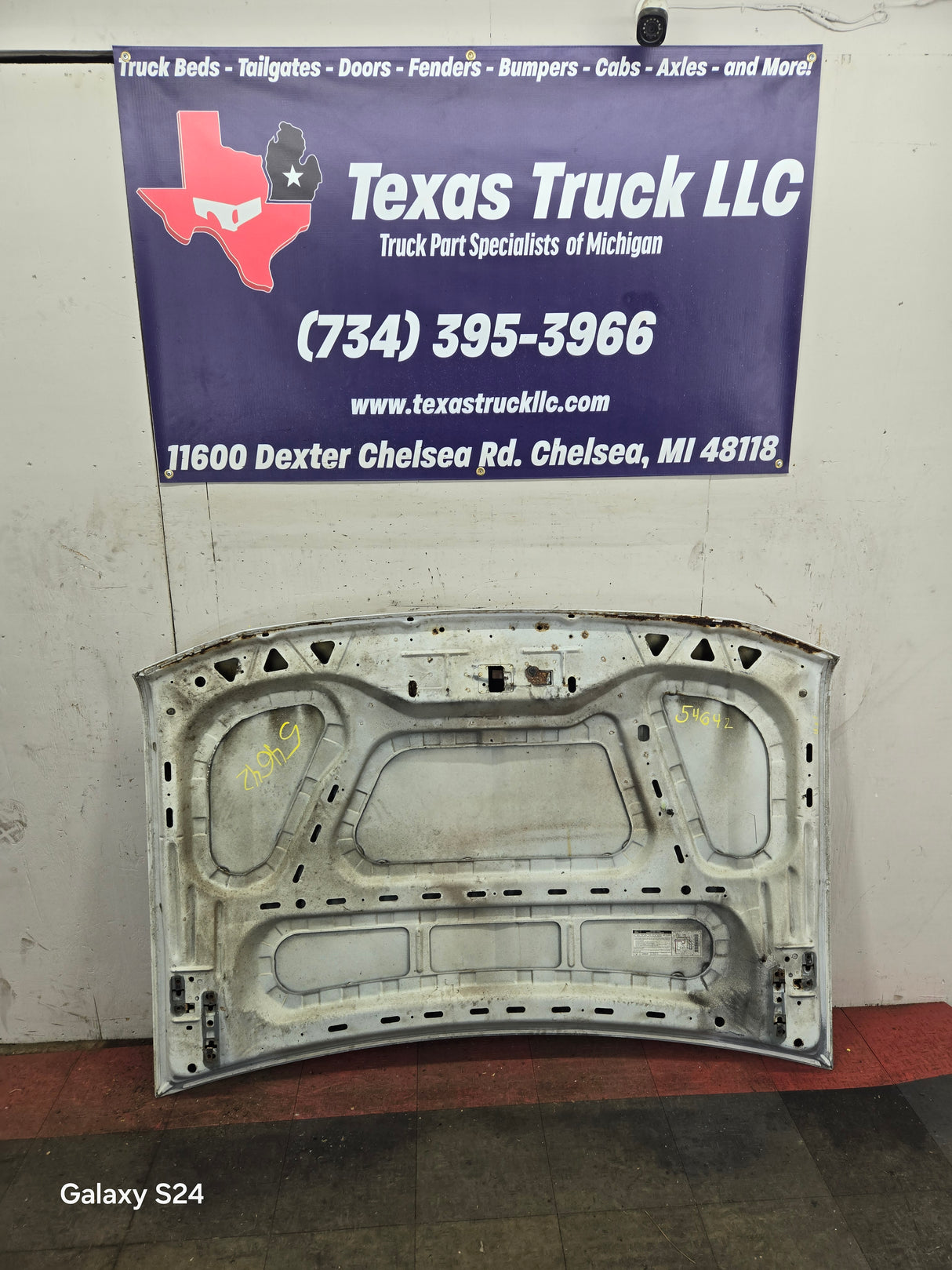 1992-1997 OBS Ford F Series F250 F350 F450 F550 Hood