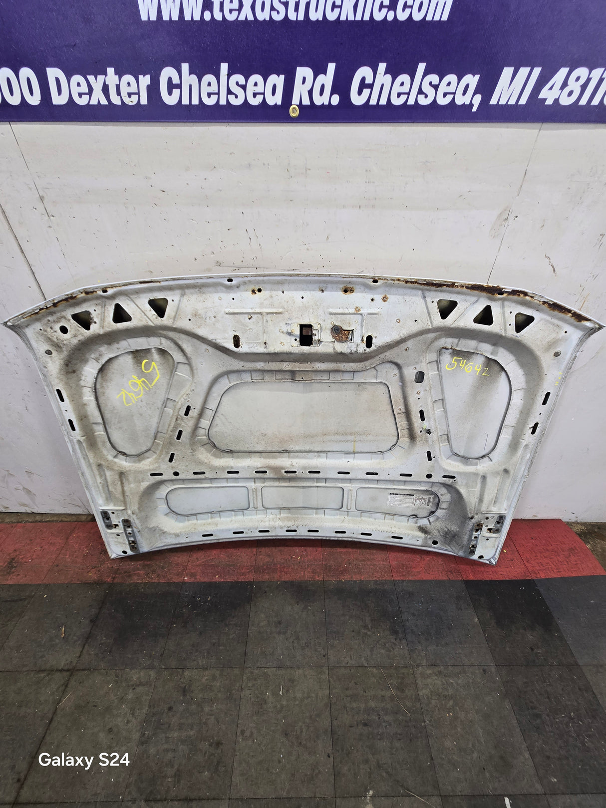 1992-1997 OBS Ford F Series F250 F350 F450 F550 Hood