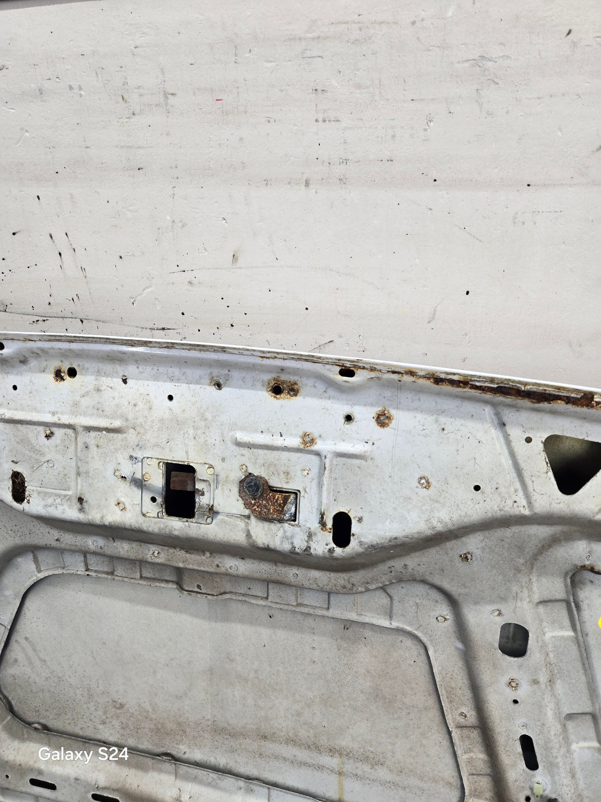 1992-1997 OBS Ford F Series F250 F350 F450 F550 Hood