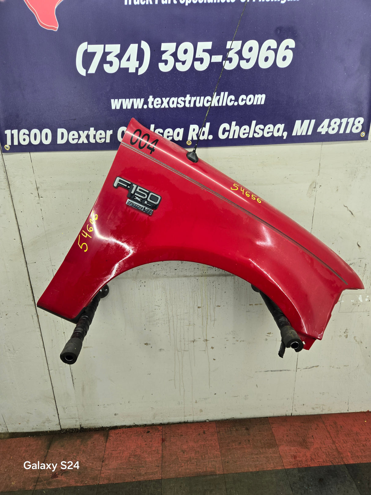 1997-2003 Ford F150 / Explorer / Expedition RH Passenger Side Front Fender
