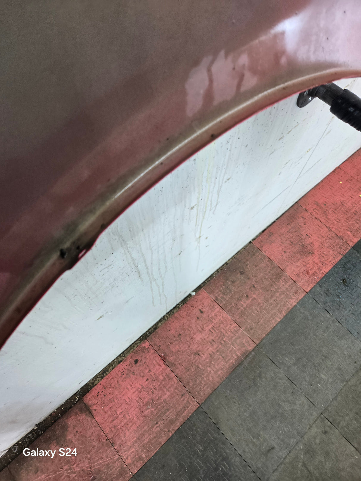 1997-2003 Ford F150 / Explorer / Expedition RH Passenger Side Front Fender