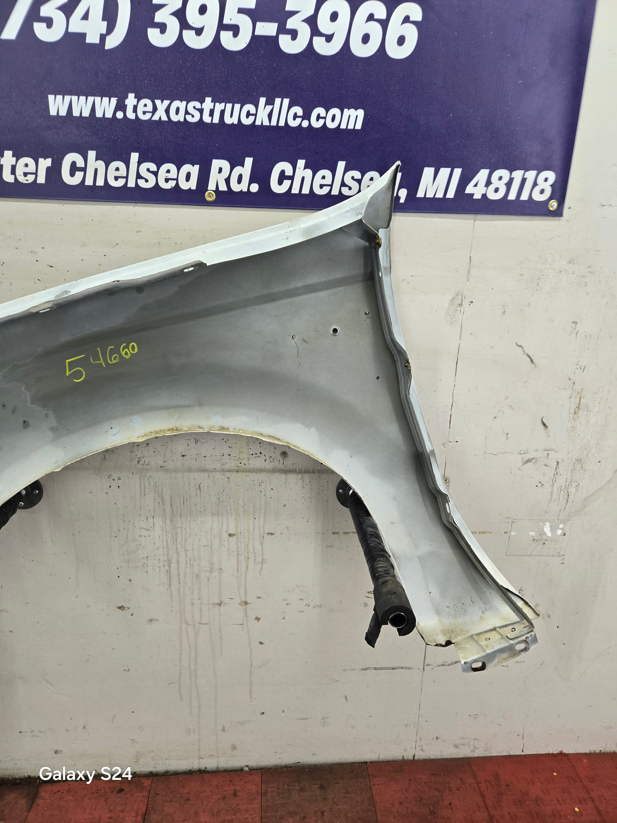 1999-2007 Ford Super Duty RH Passenger Side Front Fender F250 F350 F450 F550 Excursion