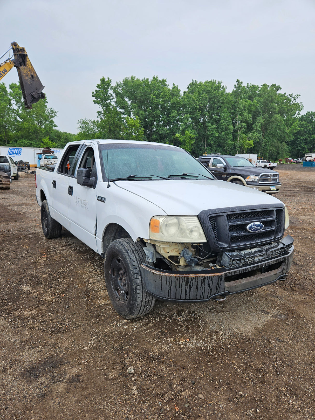 2008 Ford F-150 Crew Cab 5.5' Short Bed 4x4 4 Door  - FULL PART OUT