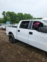 2008 Ford F-150 Crew Cab 5.5' Short Bed 4x4 4 Door  - FULL PART OUT