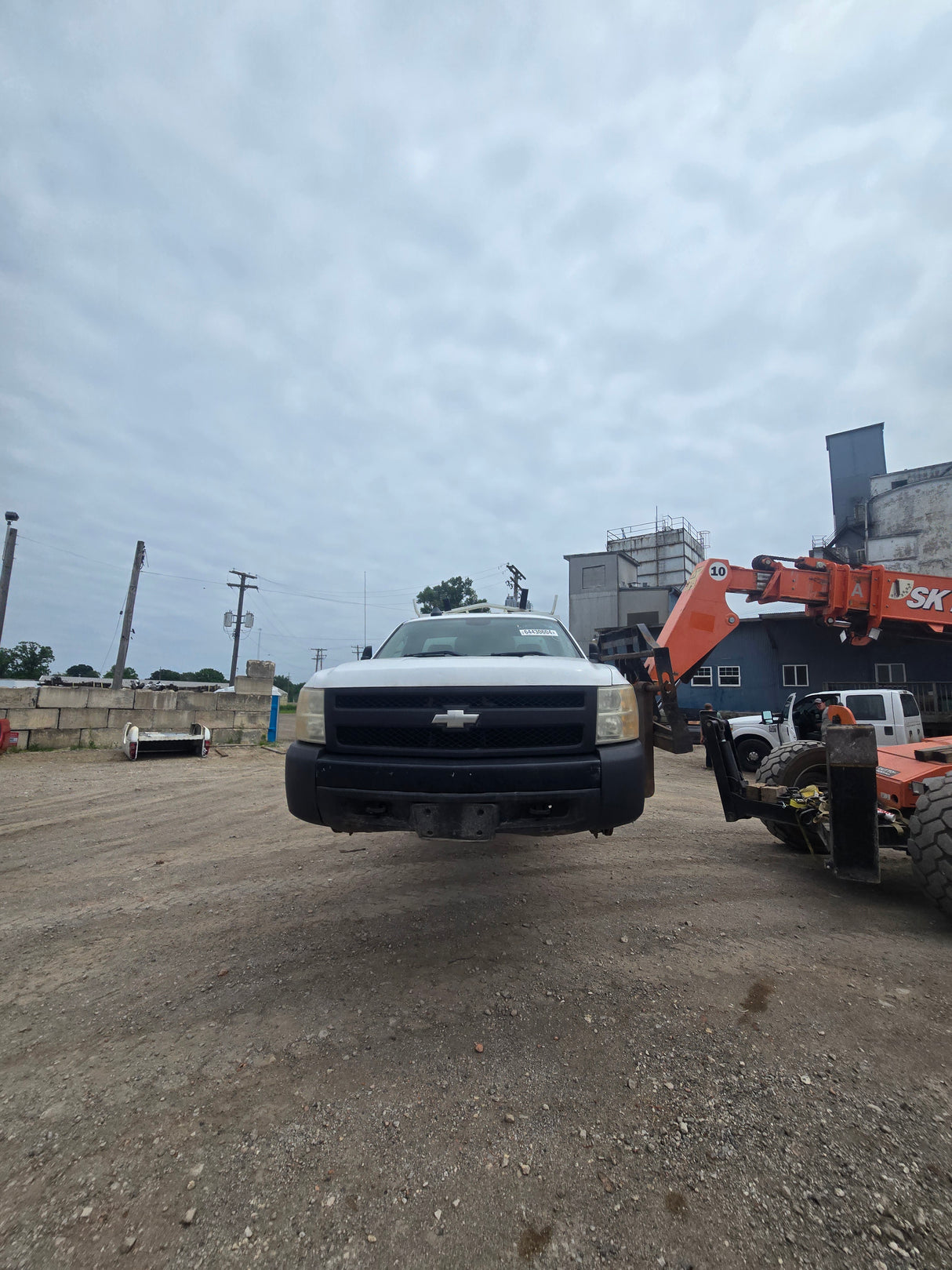 2008 Chevrolet Silverado 1500 Regular Cab 8' Long Bed 2wd - FULL PART OUT