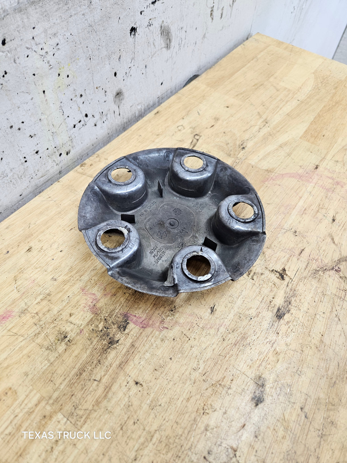 2002-2008 Dodge Ram 1500 OEM Center Wheel Cap Hub Cap 3rd Gen
