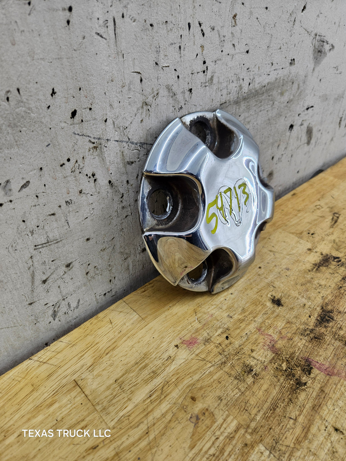 2002-2008 Dodge Ram 1500 OEM Center Wheel Cap Hub Cap 3rd Gen