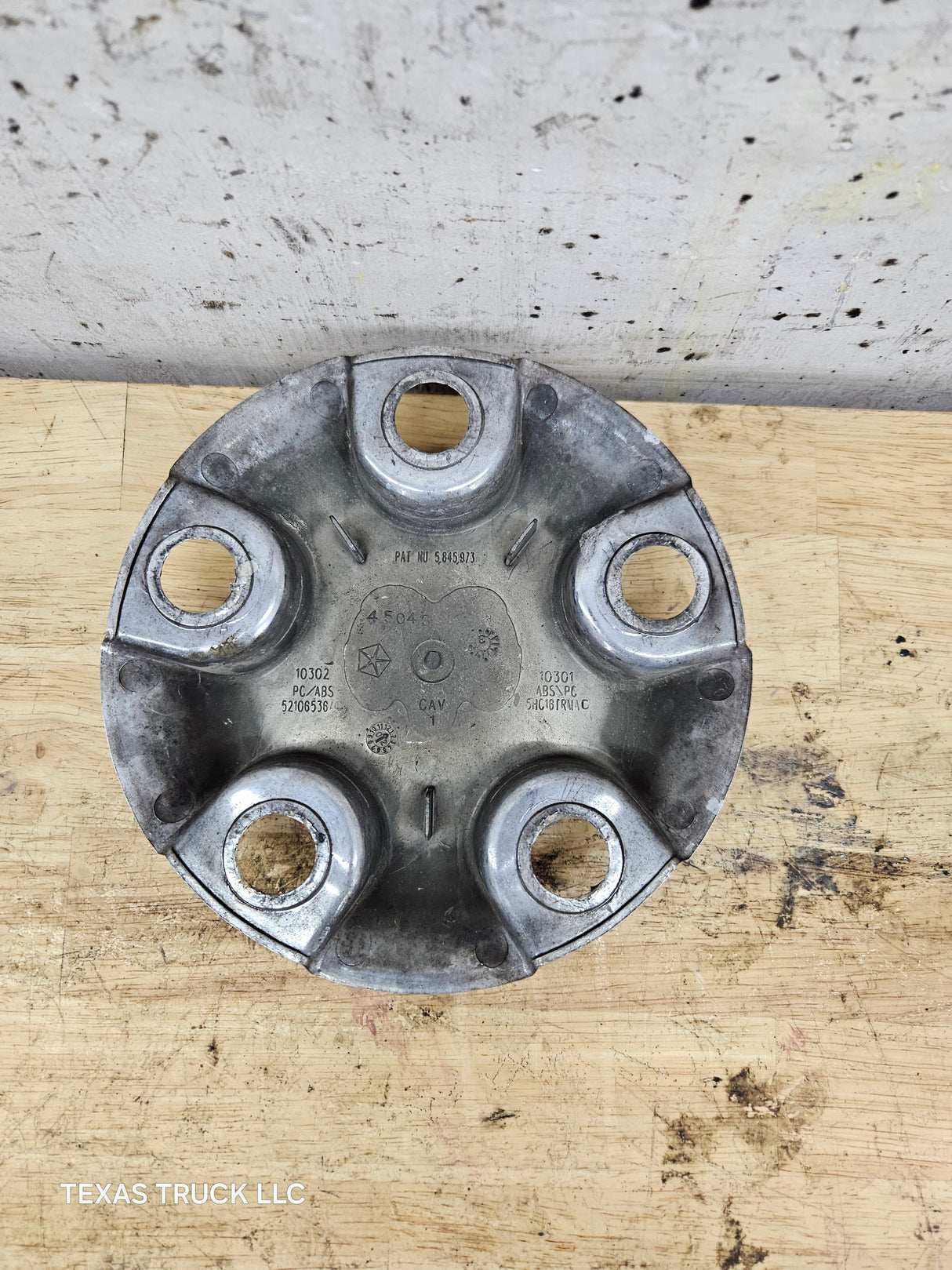 2002-2008 Dodge Ram 1500 OEM Center Wheel Cap Hub Cap 3rd Gen