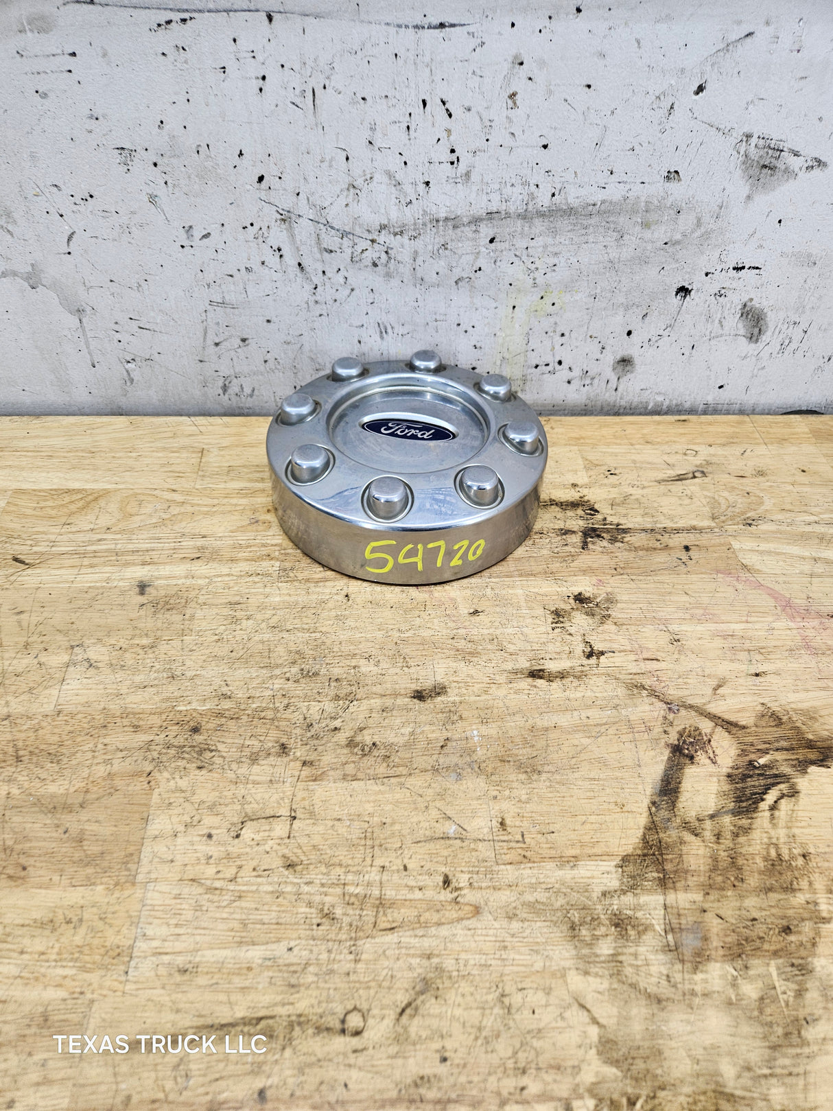 2008-2016 Ford Super Duty F250 F350 Hub Cap Center Cap SINGLE REAR WHEEL 8 LUG 5C34-1A096-C