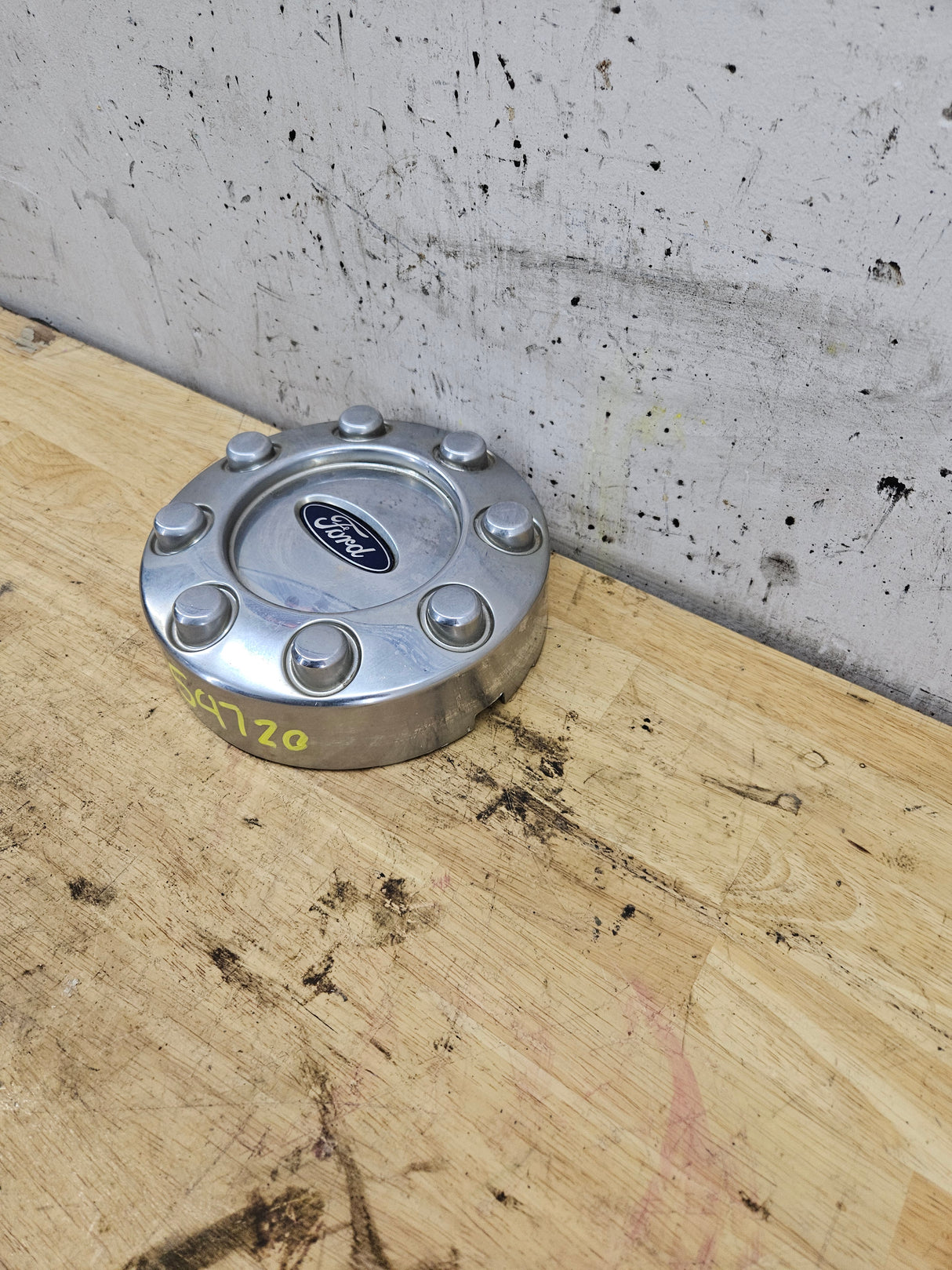 2008-2016 Ford Super Duty F250 F350 Hub Cap Center Cap SINGLE REAR WHEEL 8 LUG 5C34-1A096-C