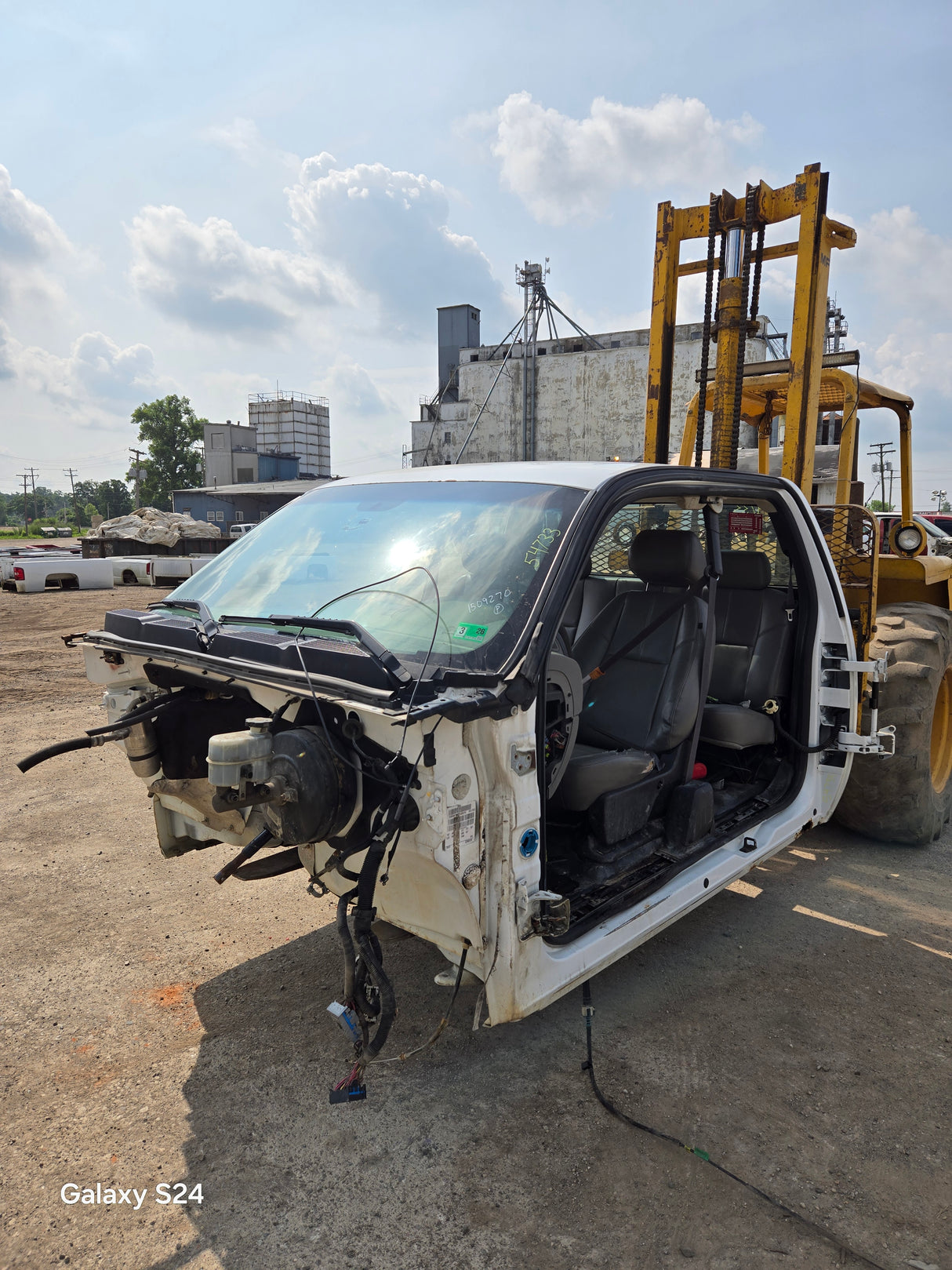 2007-2013 Chevrolet Silverado / GMC Sierra 1500 2500 3500 HD Extended Cab