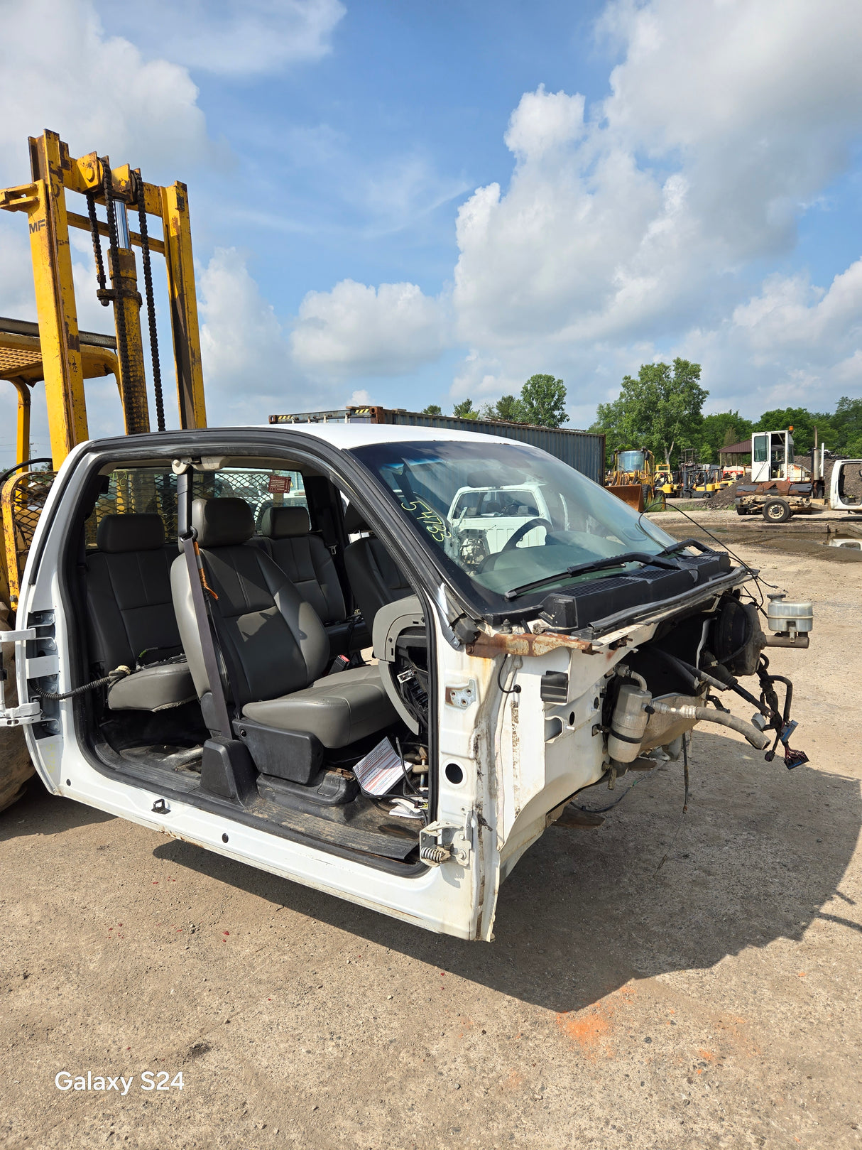 2007-2013 Chevrolet Silverado / GMC Sierra 1500 2500 3500 HD Extended Cab
