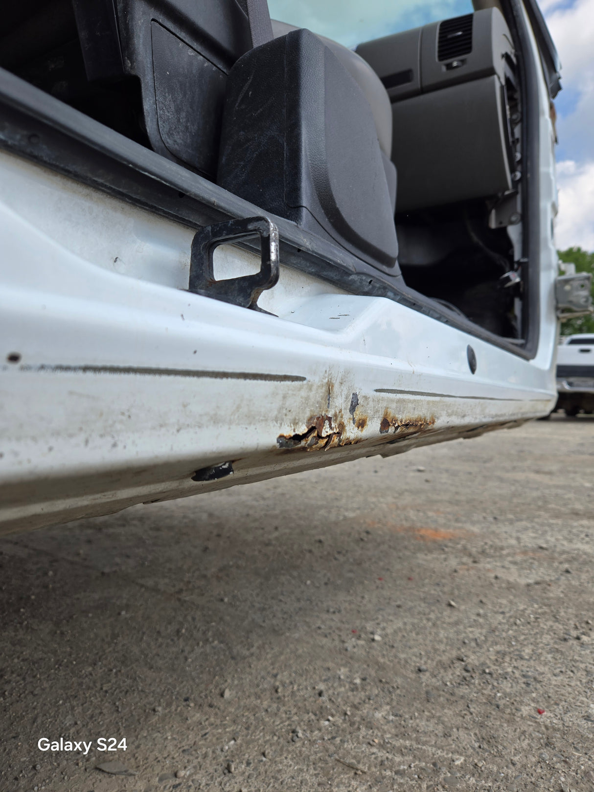 2007-2013 Chevrolet Silverado / GMC Sierra 1500 2500 3500 HD Extended Cab