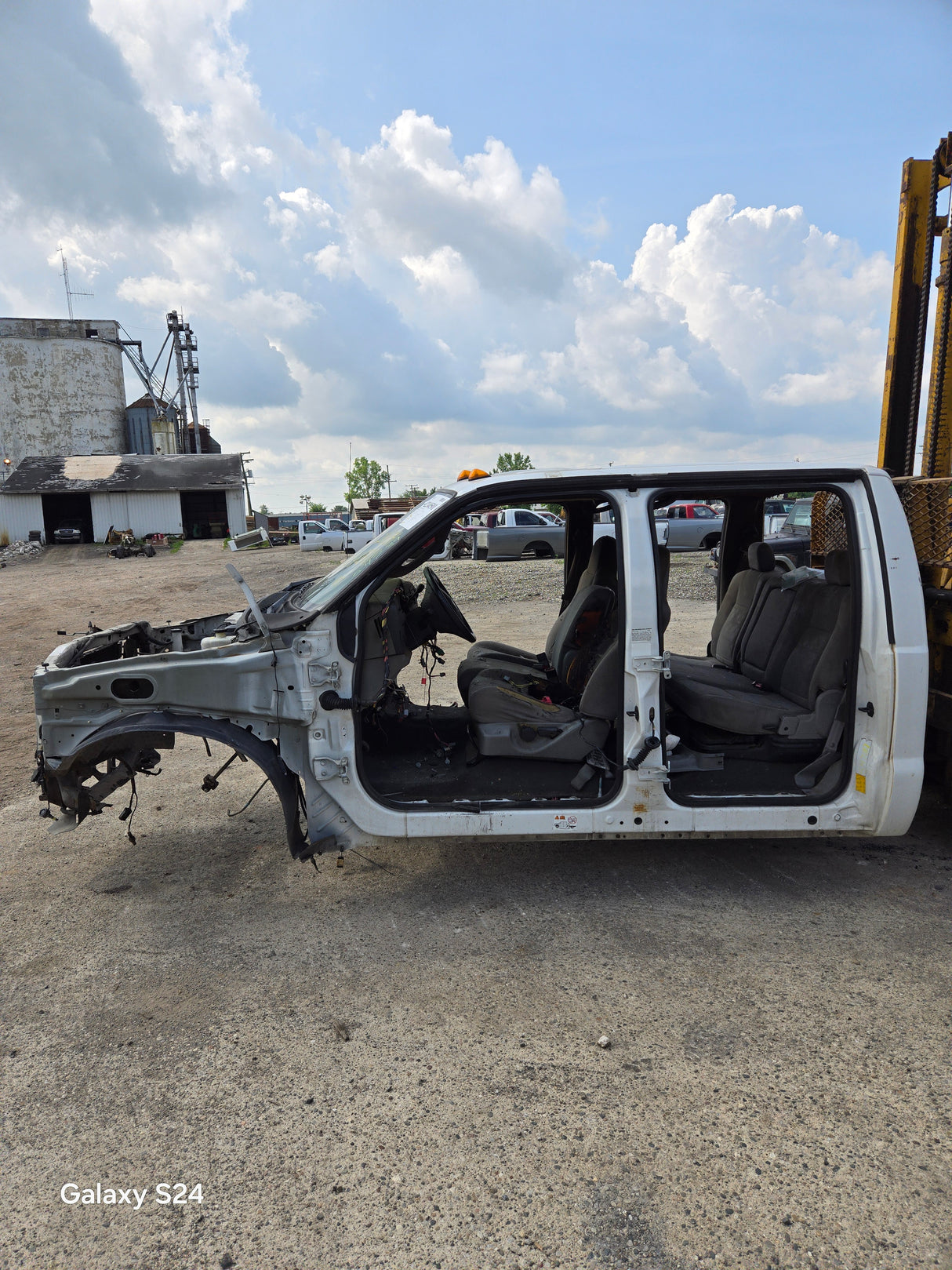 1999-2007 Ford Super Duty F250 F350 F450 F550 4 Door Crew Cab V10 5.4L 6.0L