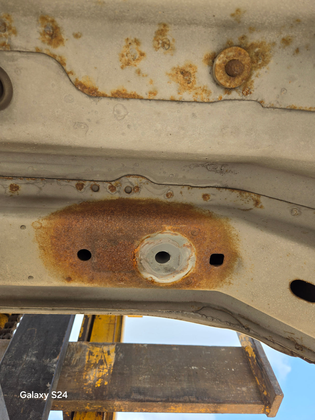 1999-2007 Ford Super Duty F250 F350 F450 F550 4 Door Crew Cab V10 5.4L 6.0L