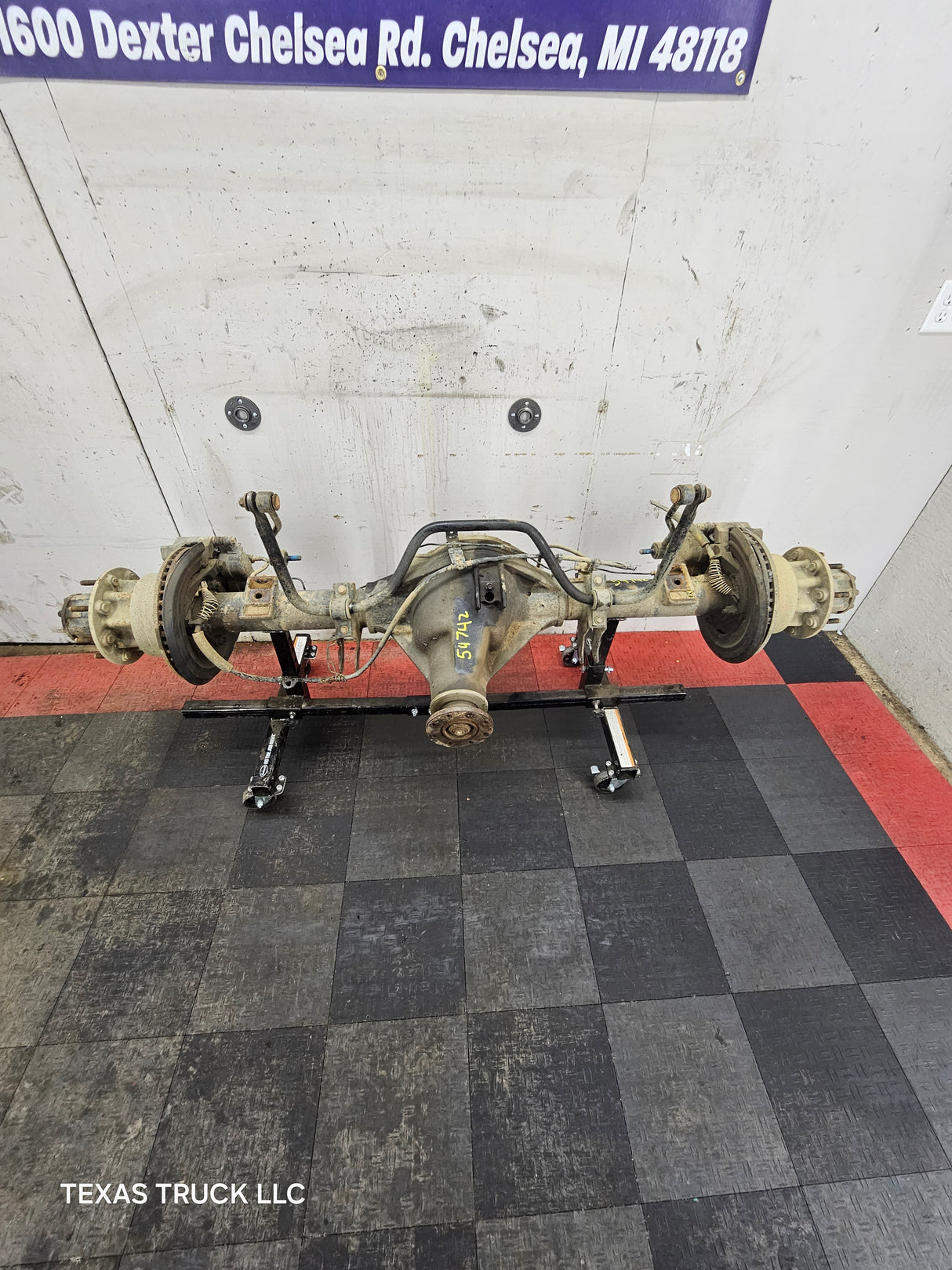 2008-2012 Ford Super Duty F350 Dually Rear Axle 4.10 Gear Ratio CAB CHASSIS 137k Miles