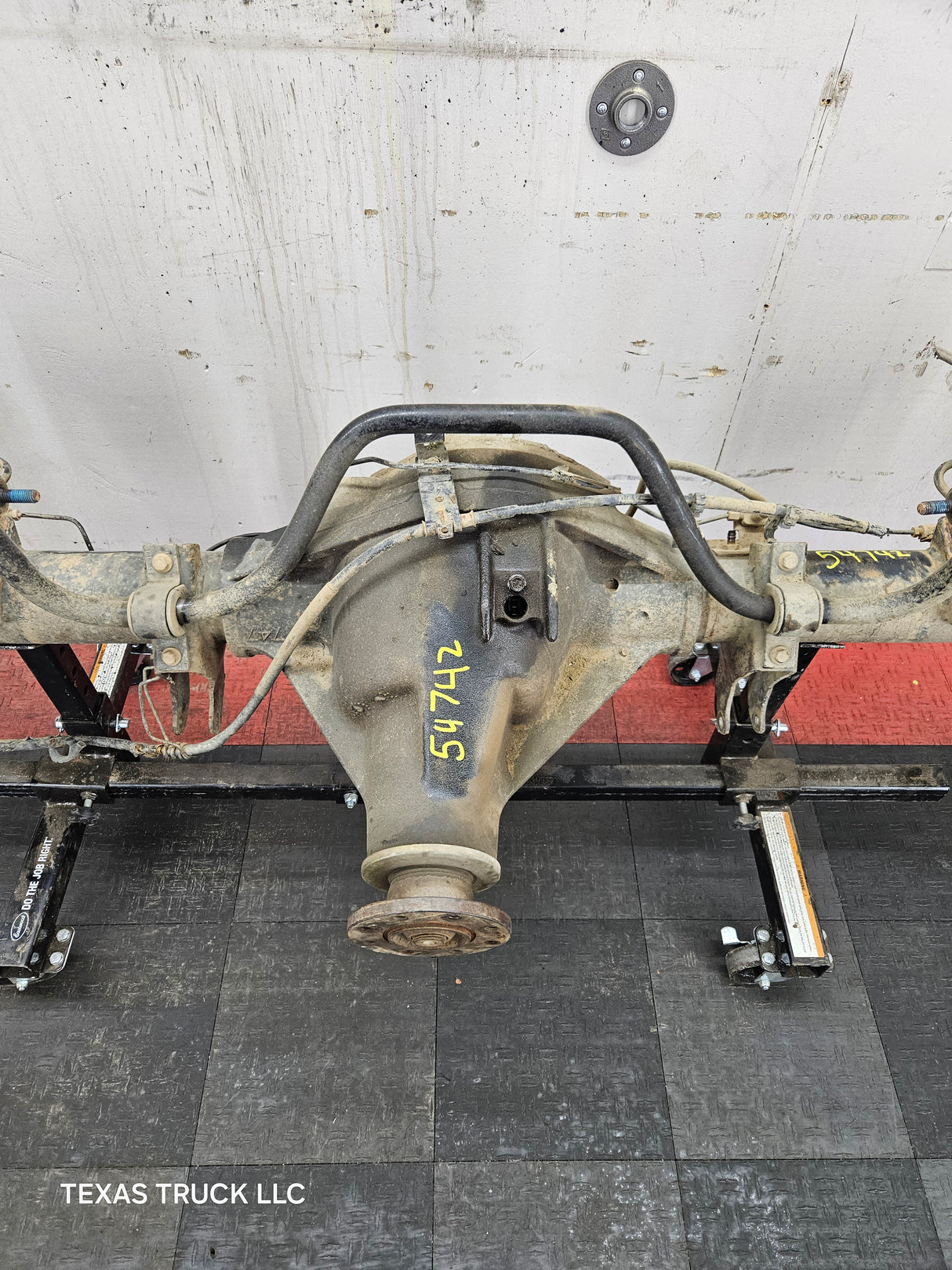 2008-2012 Ford Super Duty F350 Dually Rear Axle 4.10 Gear Ratio CAB CHASSIS 137k Miles