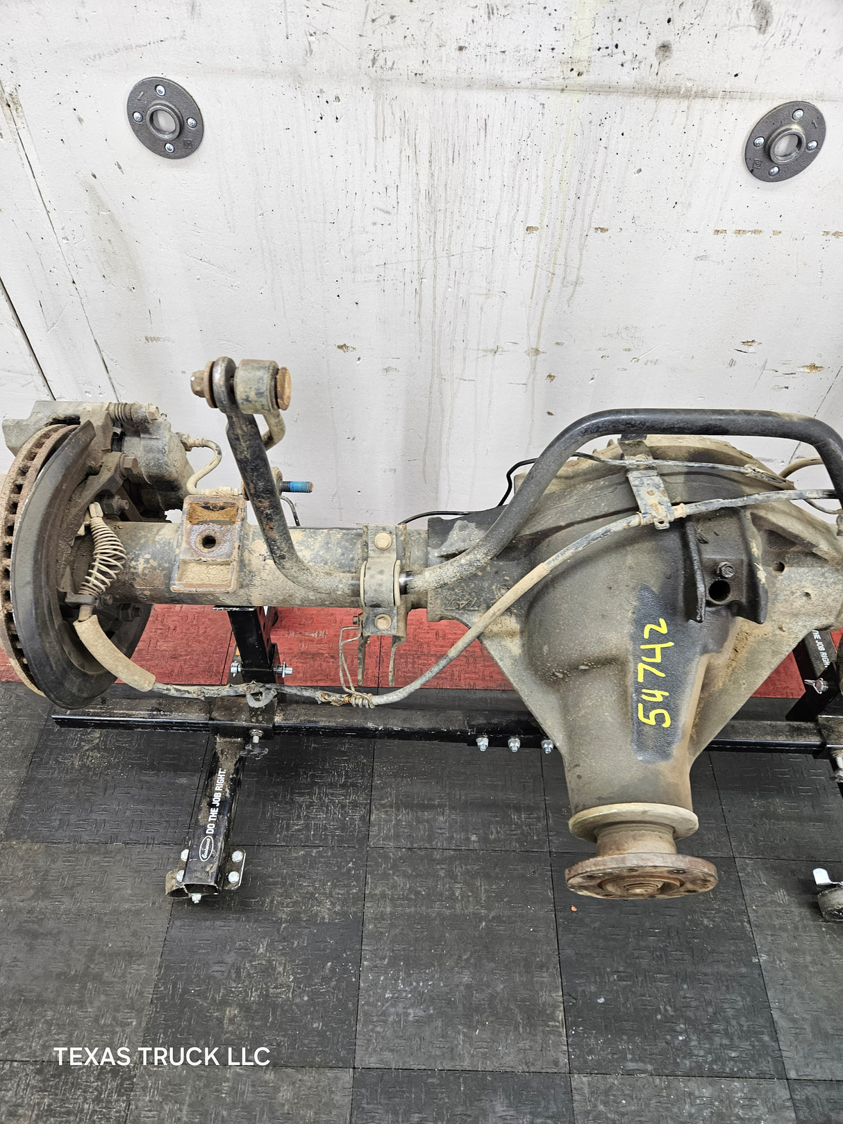 2008-2012 Ford Super Duty F350 Dually Rear Axle 4.10 Gear Ratio CAB CHASSIS 137k Miles