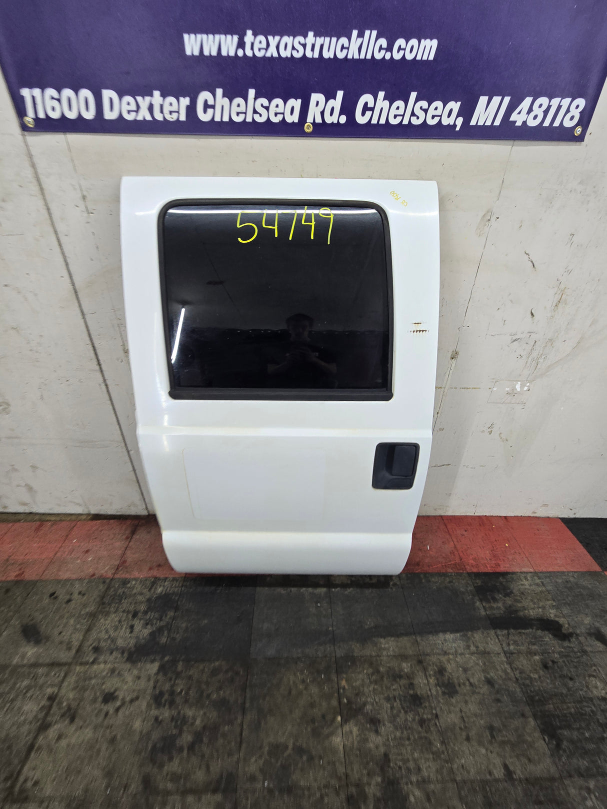 1999-2011 Ford Super Duty Rear Crew Cab LH Driver Side Door F250 F350 F450 F550 Oxford White