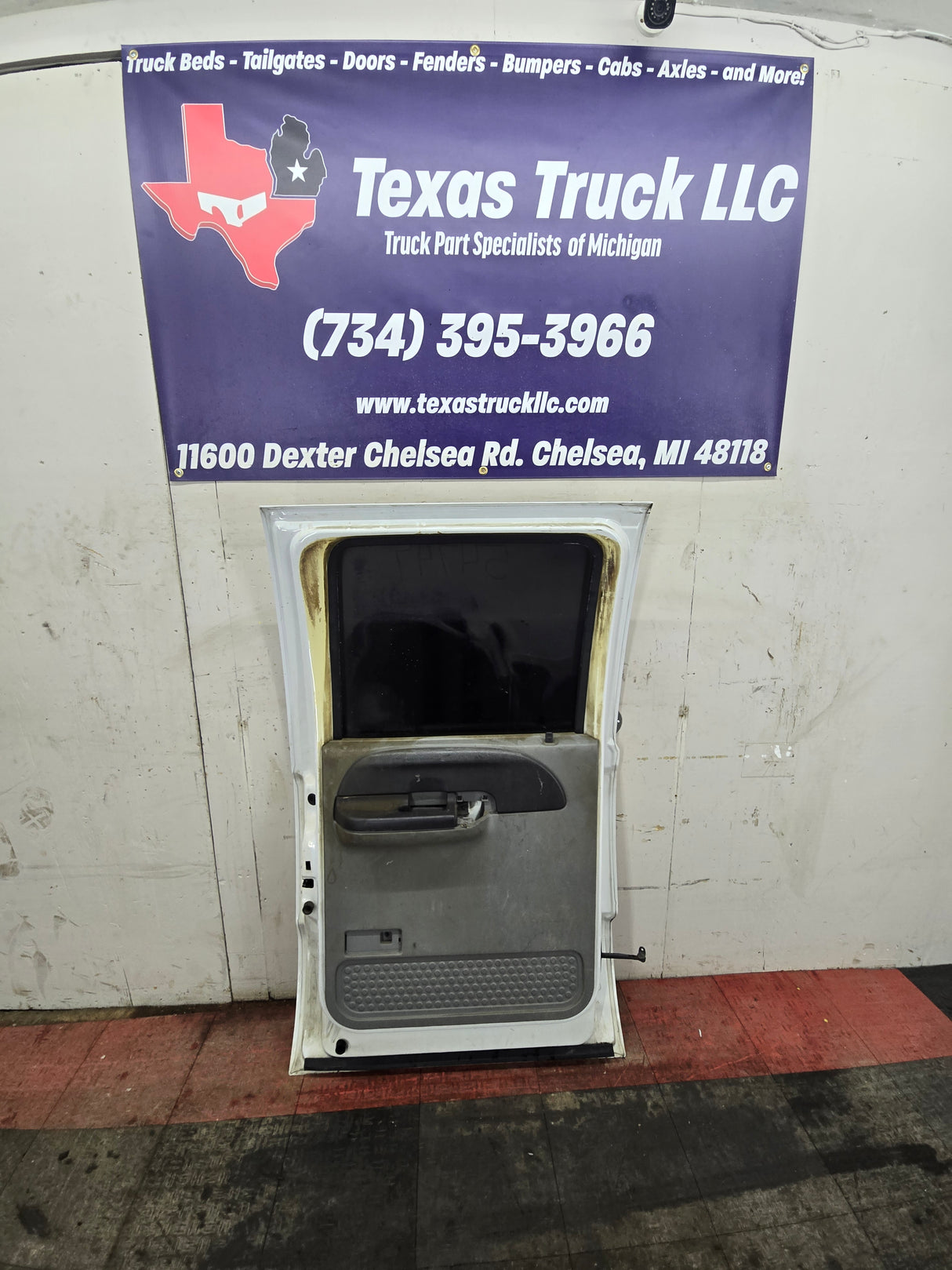 1999-2011 Ford Super Duty Rear Crew Cab LH Driver Side Door F250 F350 F450 F550 Oxford White