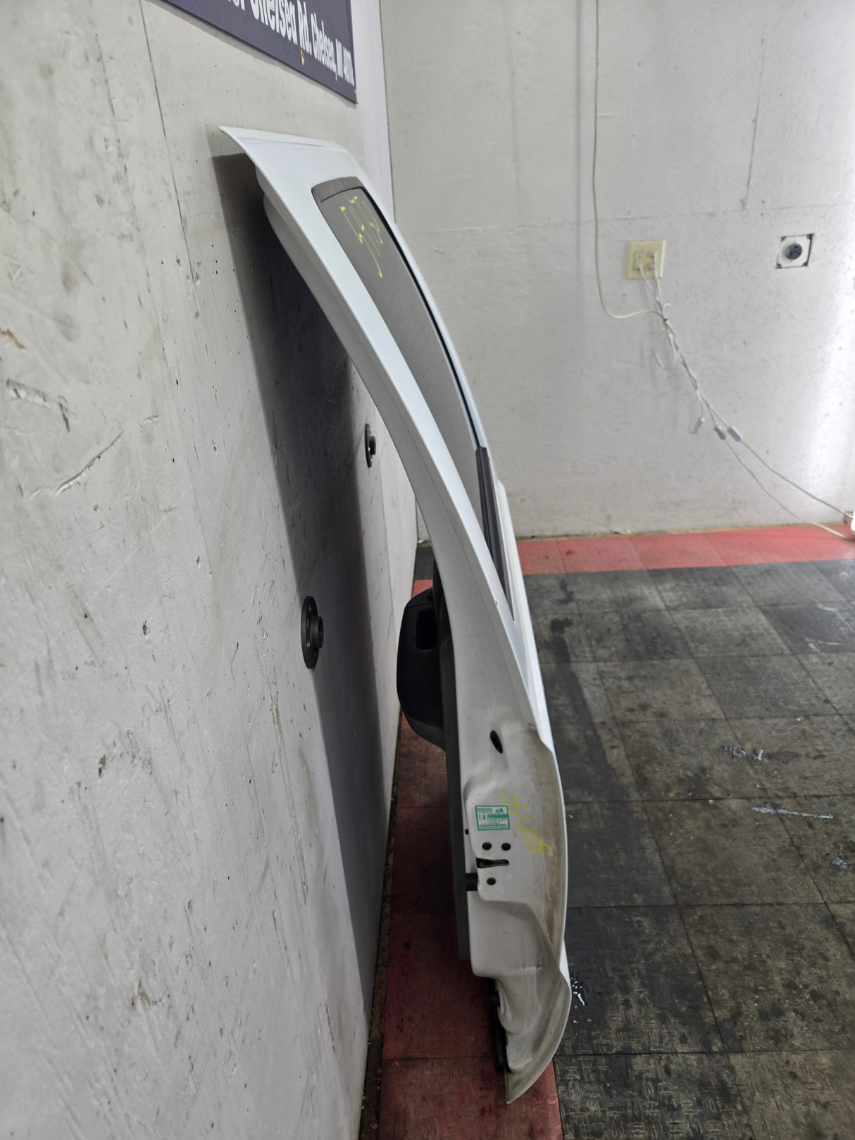 1999-2011 Ford Super Duty Rear Crew Cab RH Passenger Side Door F250 F350 F450 F550 Oxford White