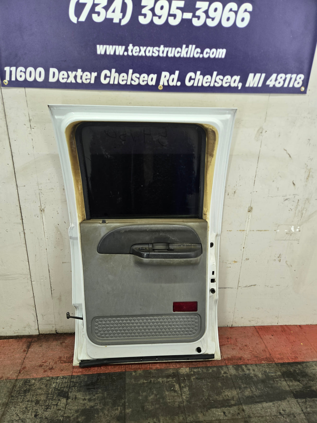 1999-2011 Ford Super Duty Rear Crew Cab RH Passenger Side Door F250 F350 F450 F550 Oxford White