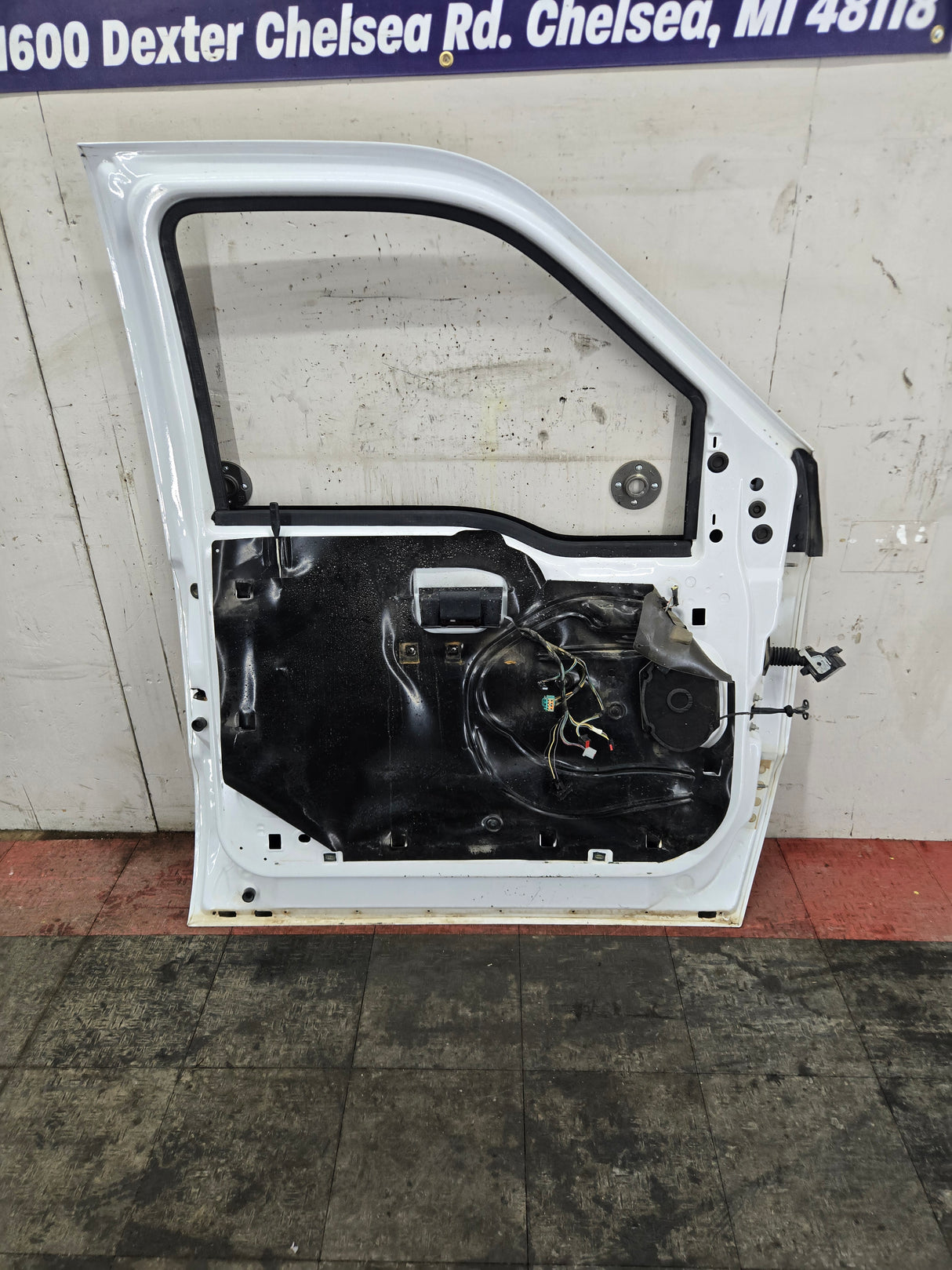 2012-2016 Ford Super Duty LH Driver Side Front Door F250 F350 F450 F550