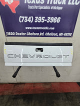 1999-2007 Chevrolet Silverado / GMC Sierra 1500 2500HD 3500 HD Tailgate