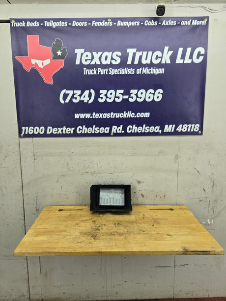 2010-2014 Chevrolet Silverado / GMC Sierra Fuse Box Cover Lid Engine Bay 1500 2500 25941375