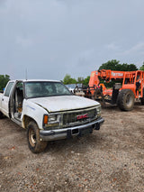 2000 GMC Sierra 3500 Crew Cab Long Bed old body style - FULL PART OUT