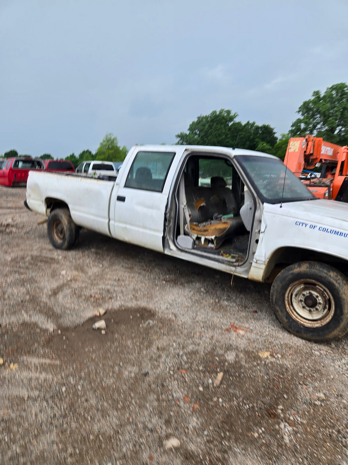 2000 GMC Sierra 3500 Crew Cab Long Bed old body style - FULL PART OUT
