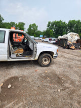 2000 GMC Sierra 3500 Crew Cab Long Bed old body style - FULL PART OUT