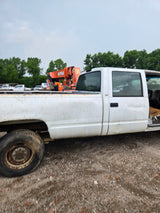 2000 GMC Sierra 3500 Crew Cab Long Bed old body style - FULL PART OUT