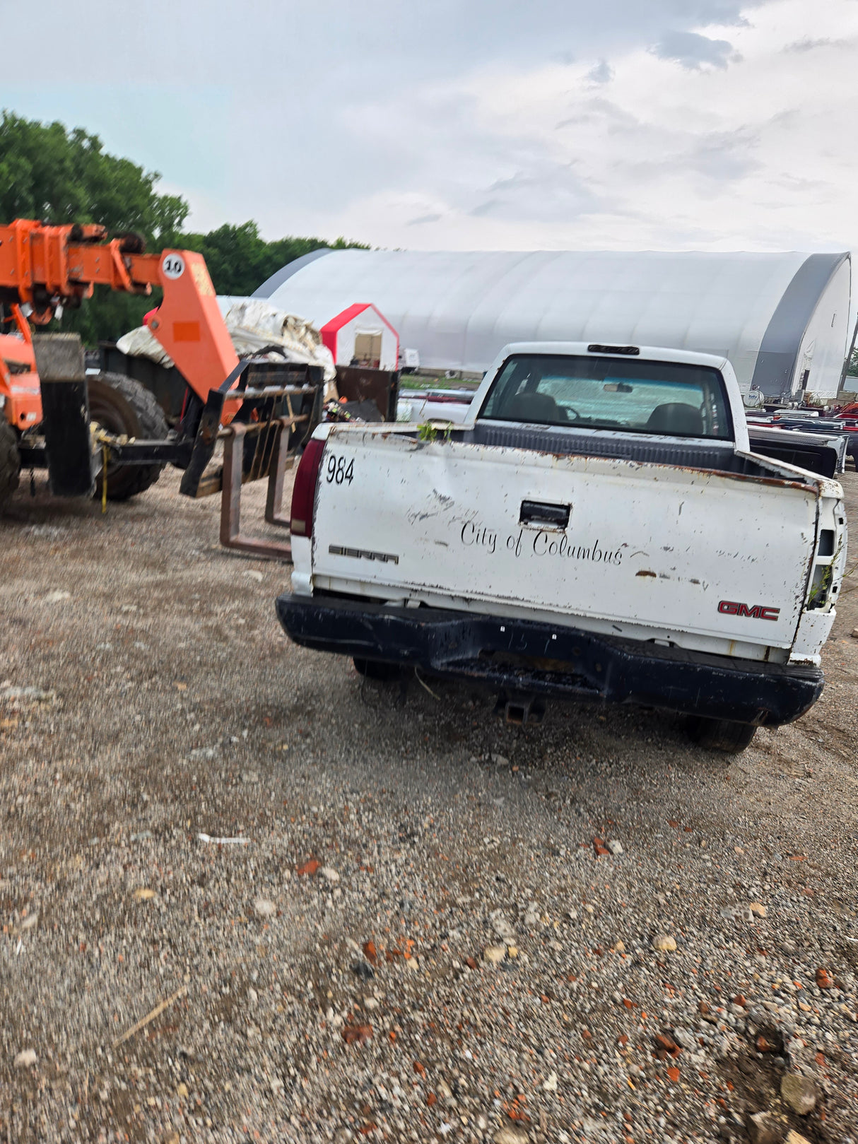 2000 GMC Sierra 3500 Crew Cab Long Bed old body style - FULL PART OUT