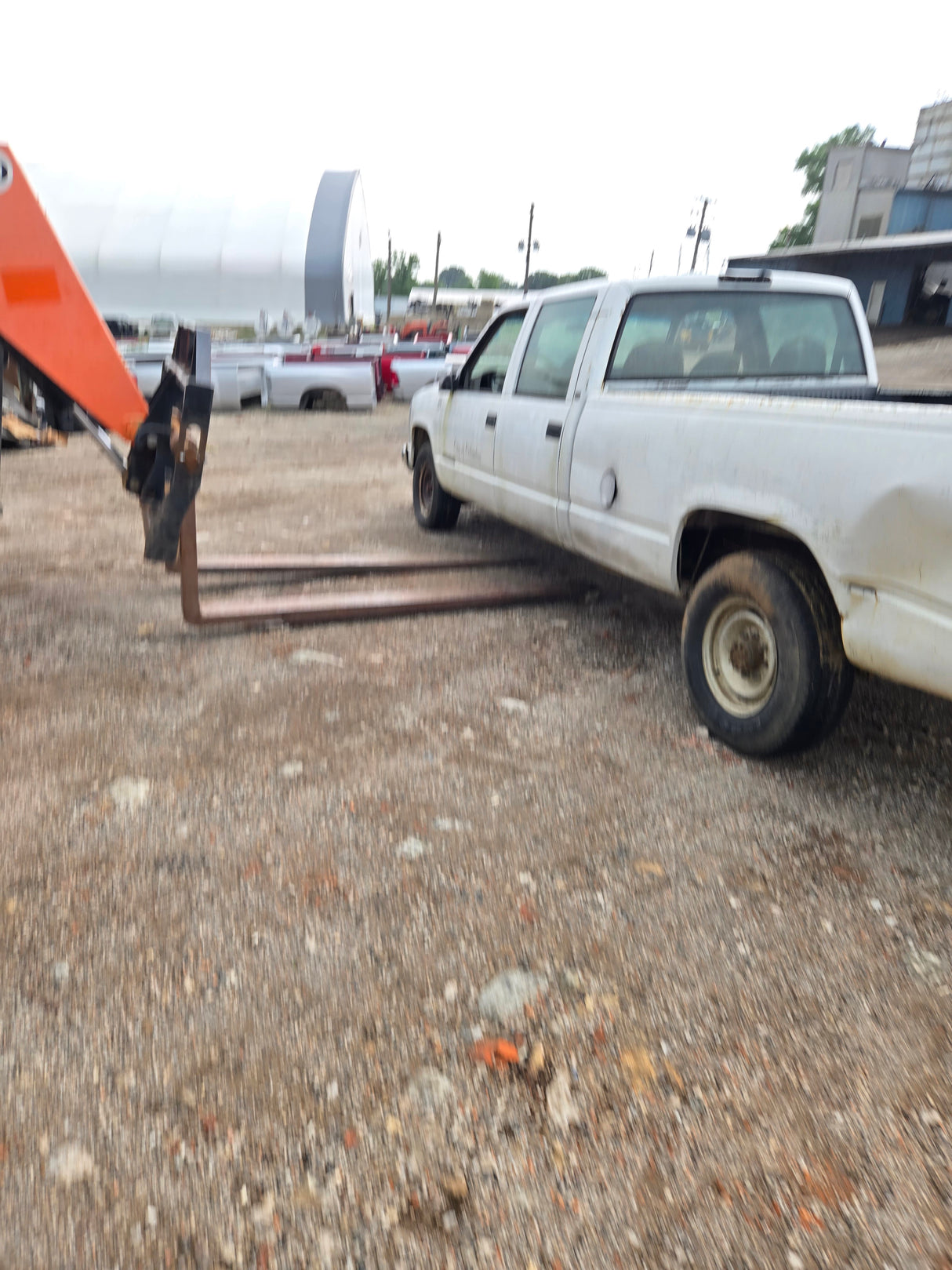 2000 GMC Sierra 3500 Crew Cab Long Bed old body style - FULL PART OUT