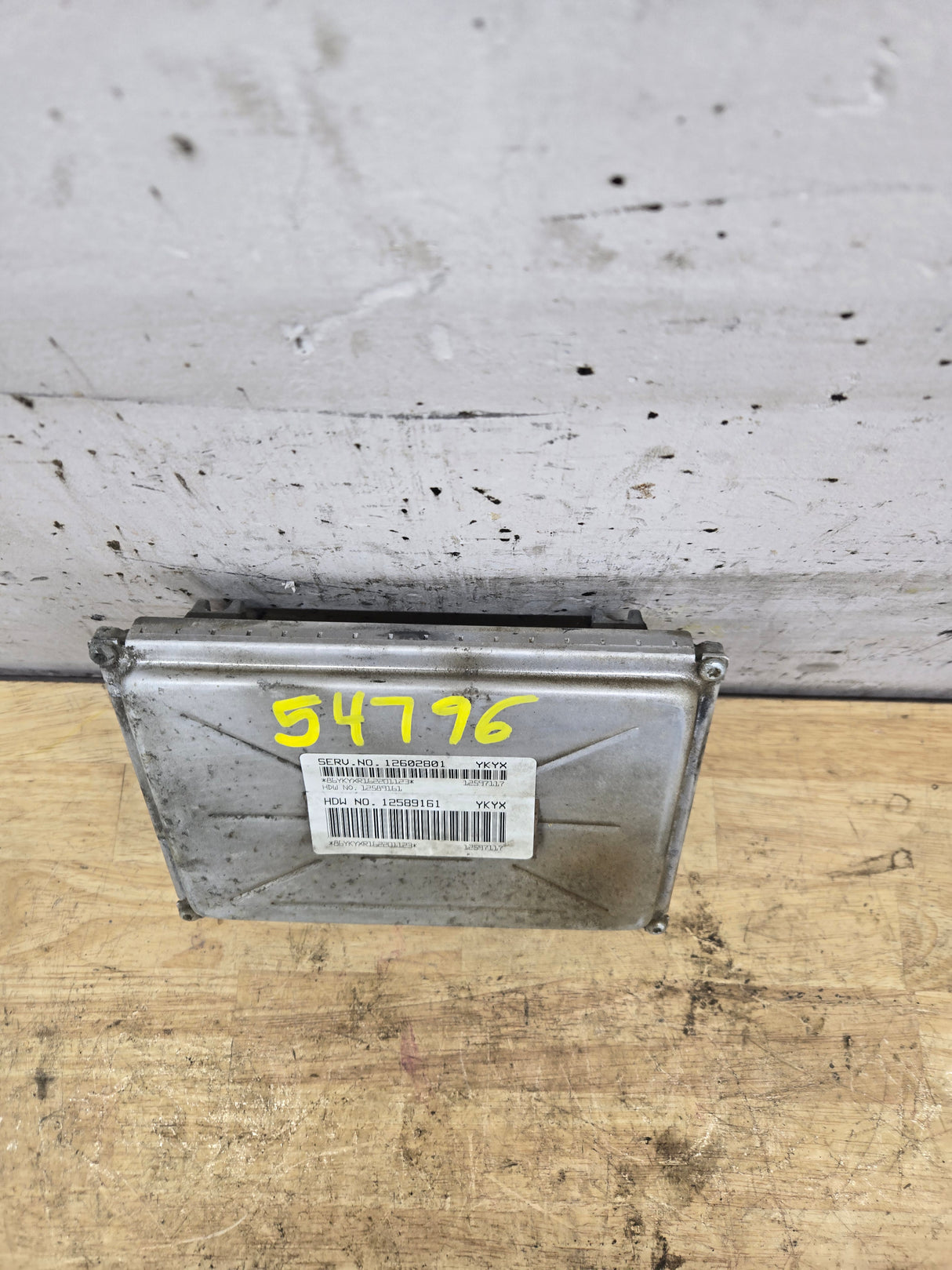 2005-2007 GMC Sierra 1500 4.3L PCM YKYX / 12602801