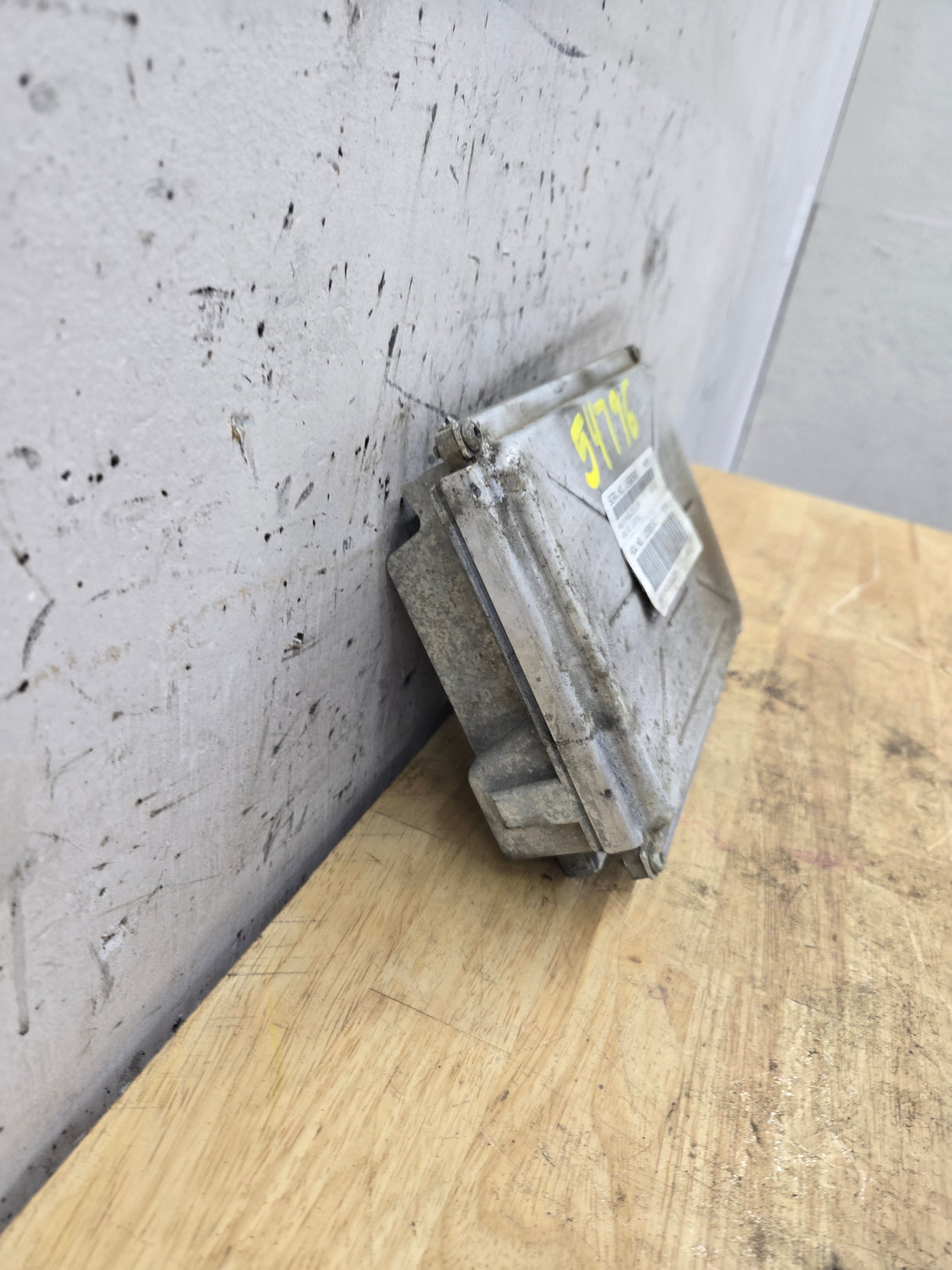 2005-2007 GMC Sierra 1500 4.3L PCM YKYX / 12602801