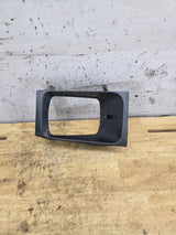 1999-2004 Ford Super Duty F250 F350 F450 F550 LH Driver Side Headlight Bezel Surround Trim Ring