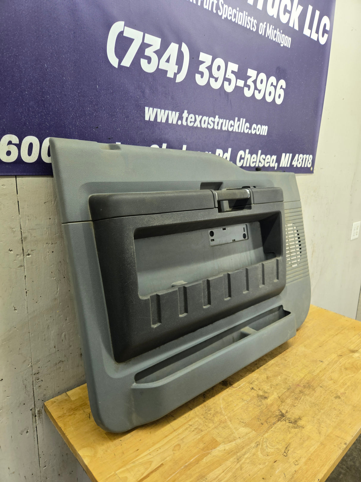 2011-2016 Ford Super Duty Crew Cab LH Front Driver Side Grey Interior Door Card Panel Trim F250 F350 F450 F550